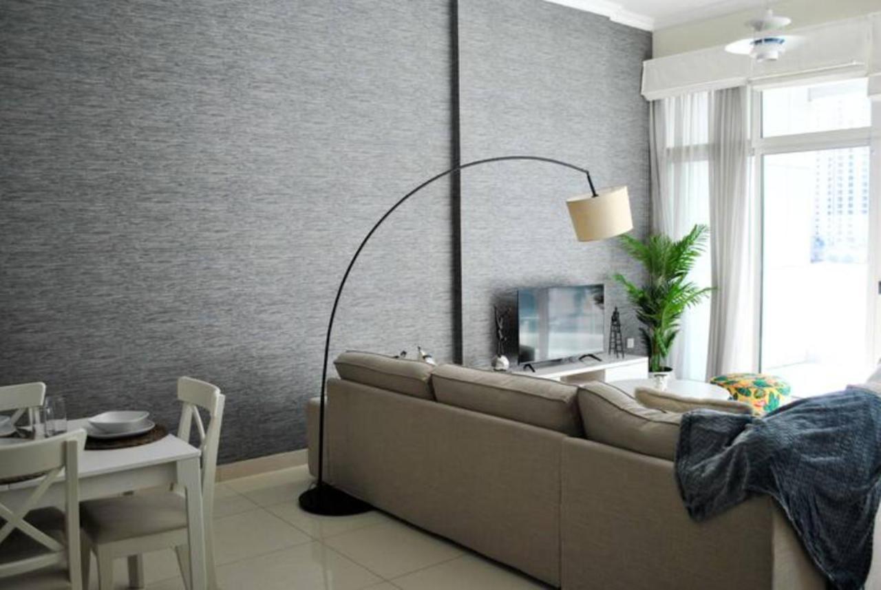 Relaxing 2Br Haven In Dubai Marina Perfect Location & Amenities Apartment Exterior photo